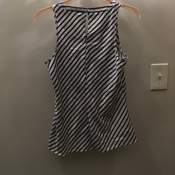 Silky striped blouse with keyhole back - Picture 5 of 6